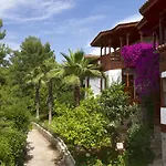 Club & Letoonia Θέρετρο