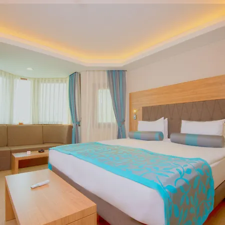 Club & Letoonia 리조트 5*