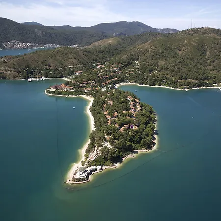 리조트 Club & Letoonia 5*