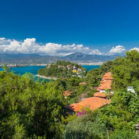 Club & Letoonia 리조트 페티예