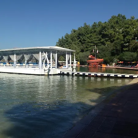 Club & Letoonia Station touristique 5*