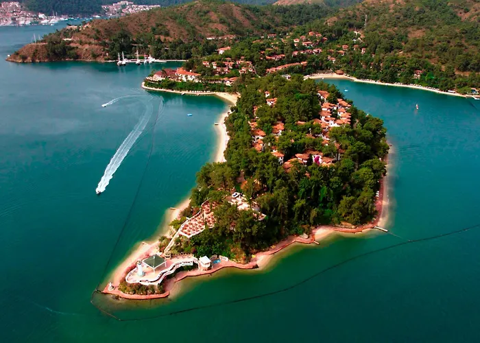 Club & Letoonia Resort 5*