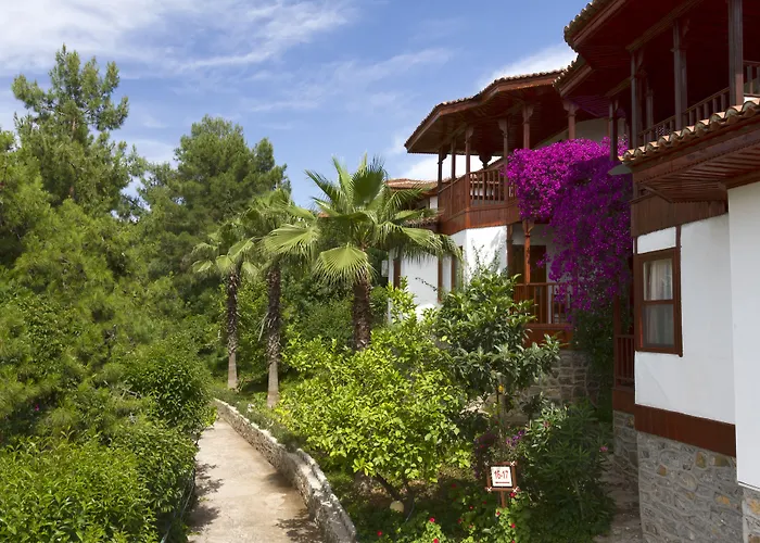 Club & Letoonia Resort