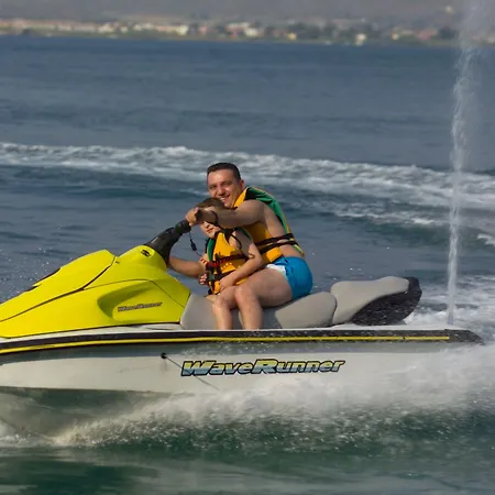 Club & Letoonia フェティエ