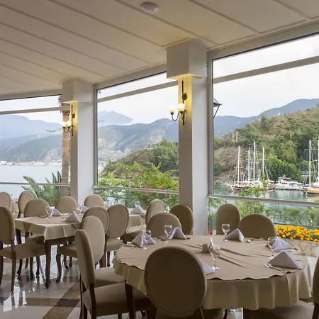 Club & Letoonia 5* فتحية