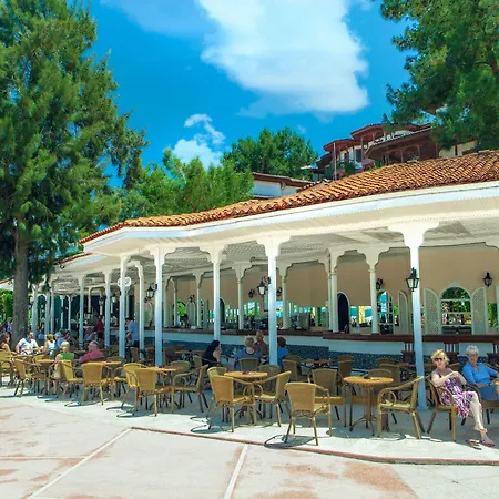 منتجع Club & Letoonia فتحية