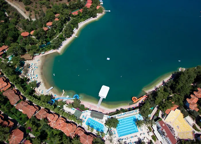 Resort Club & Letoonia 5*