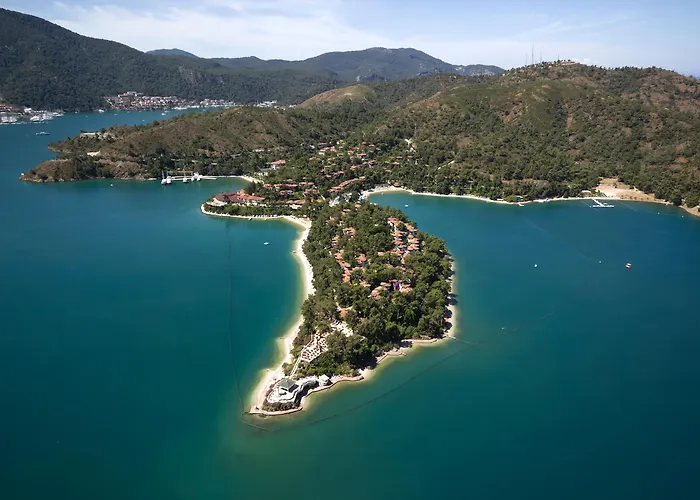 Resort Club & Letoonia