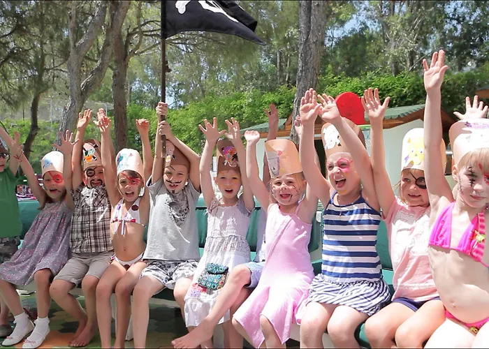 Resort Club & Letoonia 5*